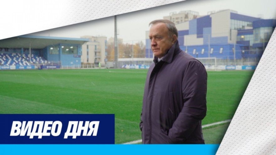«Зенит-ТВ»: один день Дика Адвокаата в Петербурге «Зенит-ТВ»: один день Дика Адвокаата в Петербурге