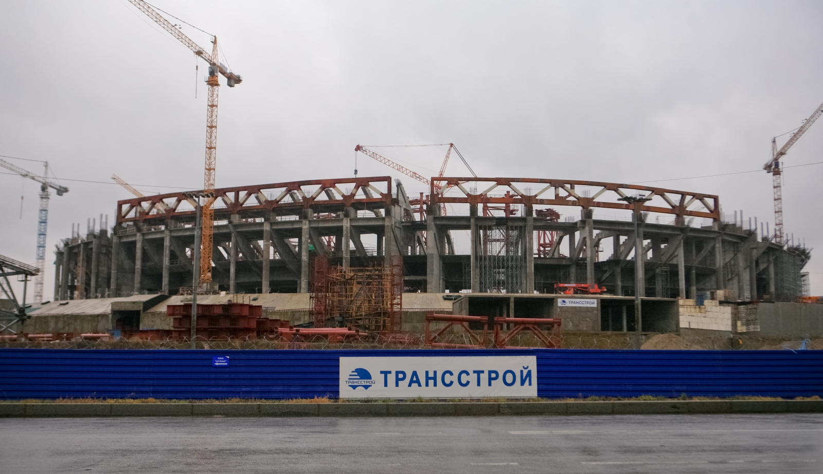 Стротельство нового стадиона на Крестовском острове