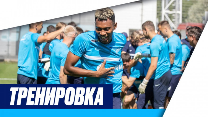 Сборы «Зенита»: первая тренировка Кассьерры, боль Бакаева и феерия Мостового Сборы «Зенита»: первая тренировка Кассьерры, боль Бакаева и феерия Мостового