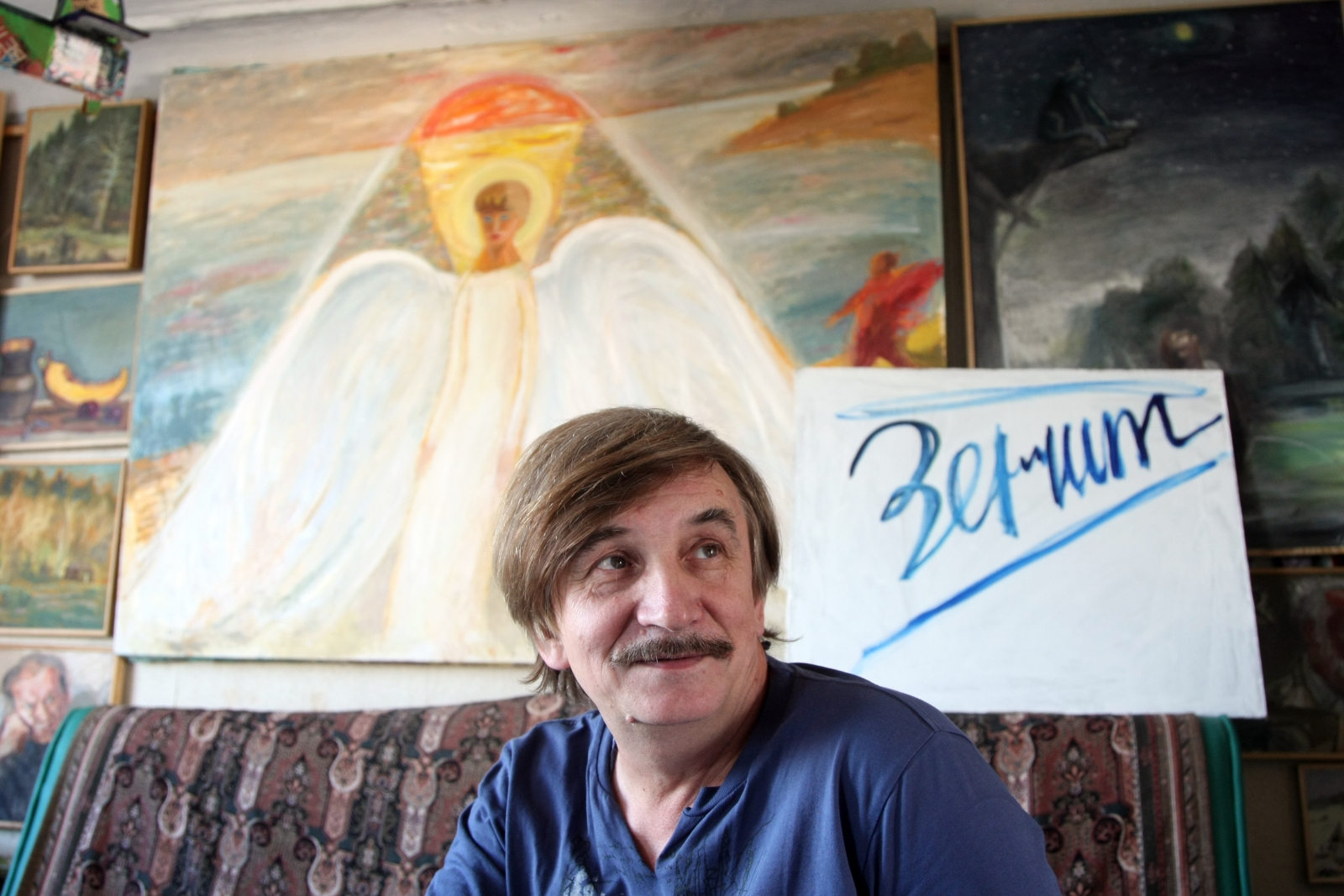 Художник группы «Митьки» Виктор Тихомиров