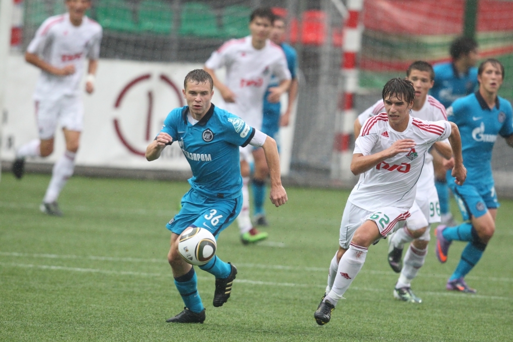 Первенство молодежных составов 2010 года. Футбольный матч Локомо