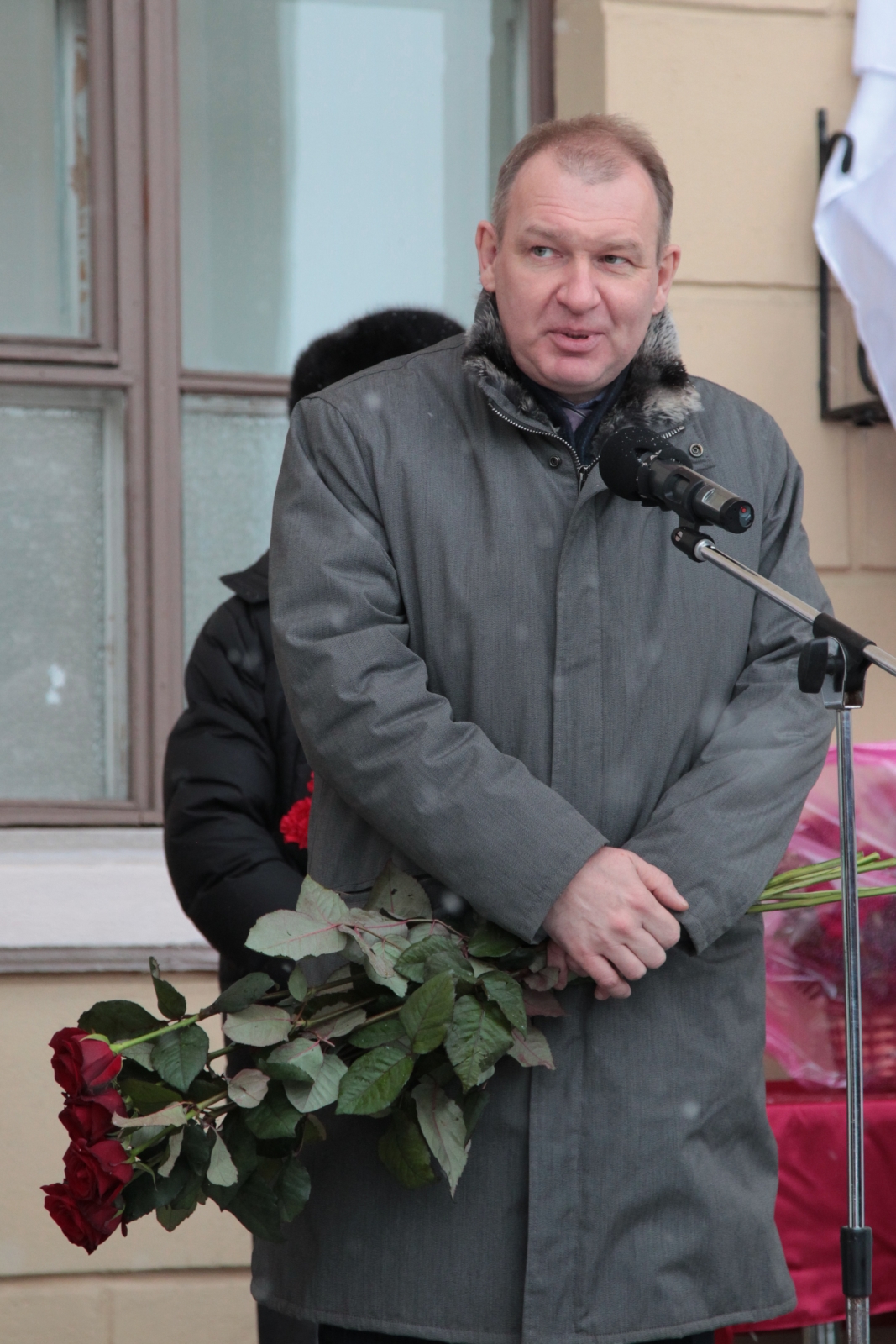 Мемориальная доска Пеке Дементьеву