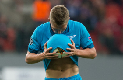 Лига чемпионов УЕФА, 2014/2015, «Стандард» — «Зенит»
