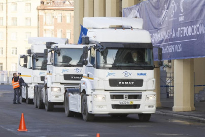 Тест-драйв «Камаз» на стадионе «Петровский»