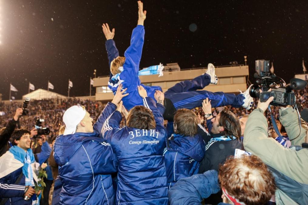 Празднование чемпионства «Зенита» на стадионе «Петровский»