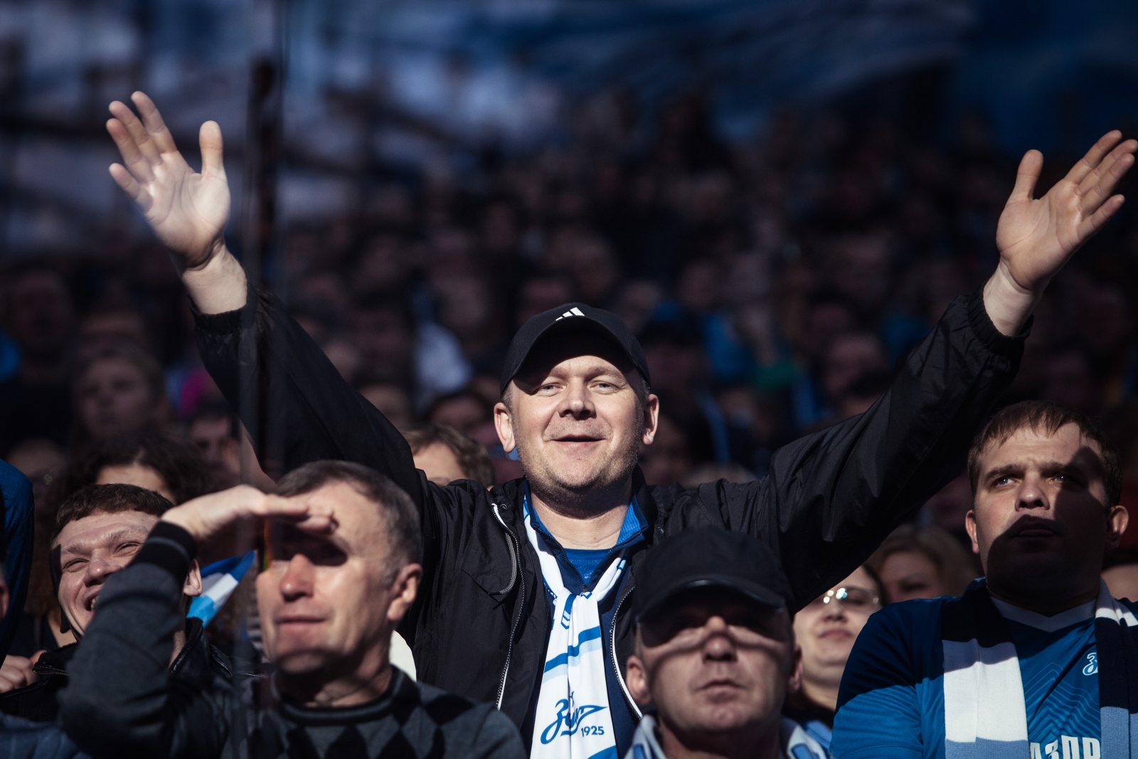 Фан-променад на матче Чемпионата России 2018/19, «Зенит» — «Ахмат»