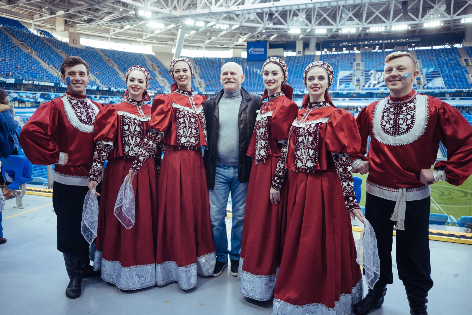 Фан-променад на матче Чемпионата России 2018/19, «Зенит» — «Ахмат»