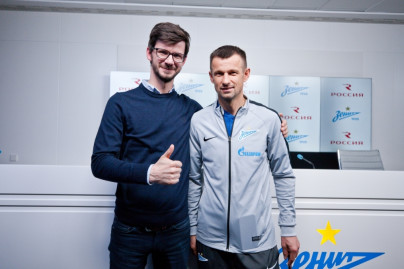 Автограф-сессия Сергея Семака для сотрудников Авиакомпании «Россия»