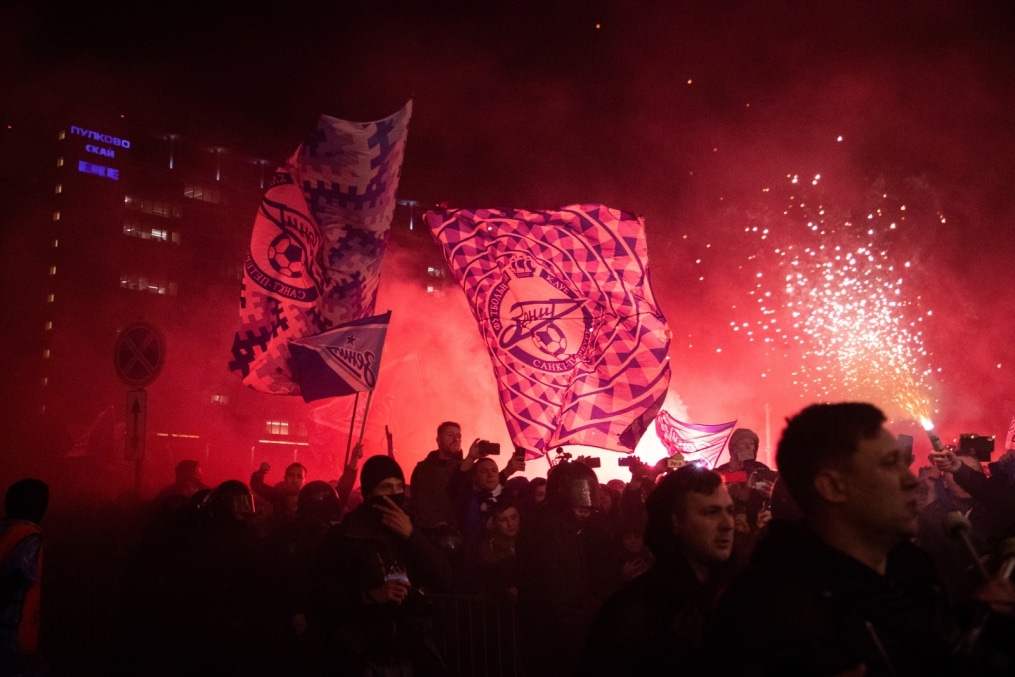 Чемпионы в Петербурге: болельщики встретили команду в «Пулково»
