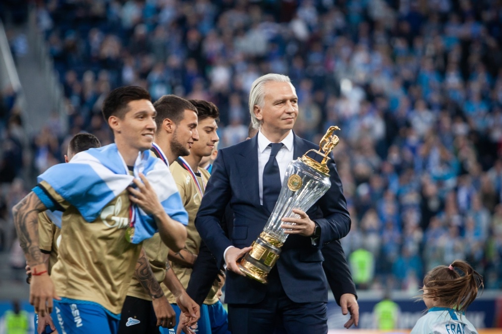 Церемония вручения кубка и золотых медалей чемпионов Российской Премьер-Лиги 2018/19