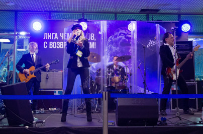 Фан-променад на матче Лига Чемпионов УЕФА 2019/20, «Зенит» — «Бенфика»