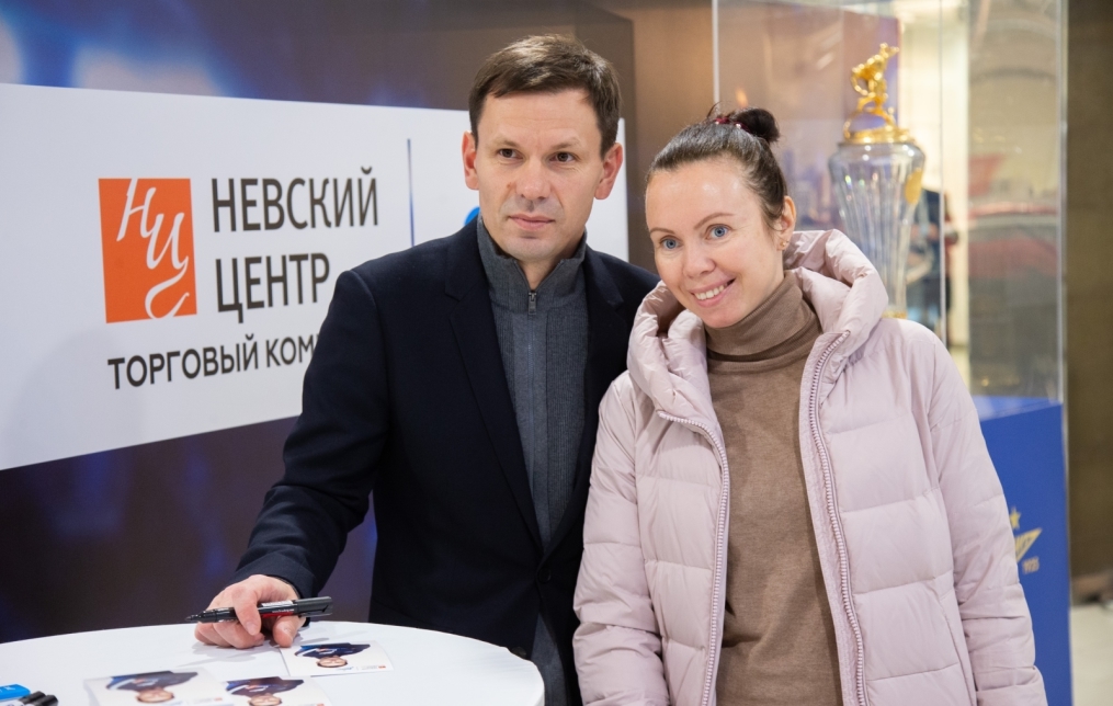 Открытие нового магазина «Зенита» в ТК «Невский Центр»