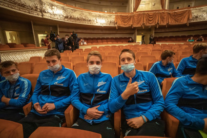 Семак, Ерохин, Караваев и воспитанники «Газпром»-Академии побывали в Михайловском театре