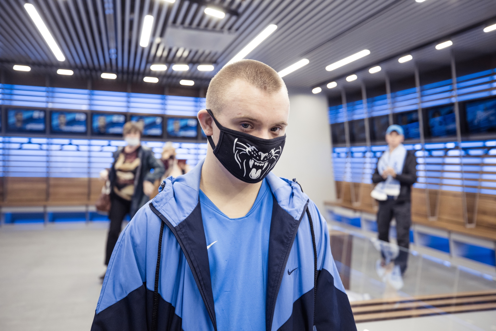 Экскурсия подопечных «Даун Центра» на «Газпром Арену»