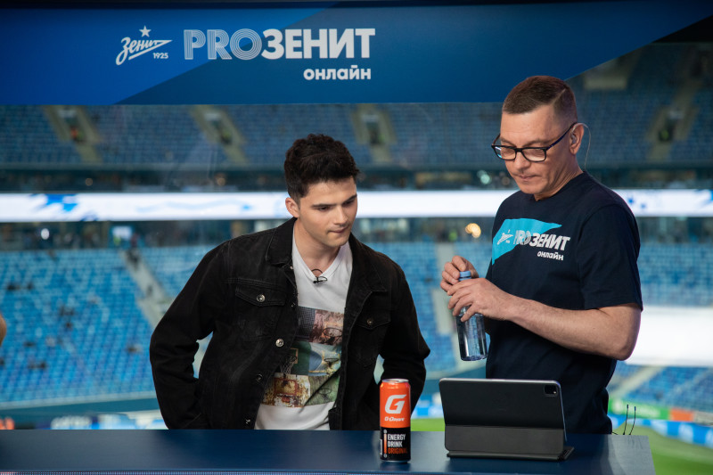Эфир «PROЗенит онлайн» на матче «Зенит» — «Химки»