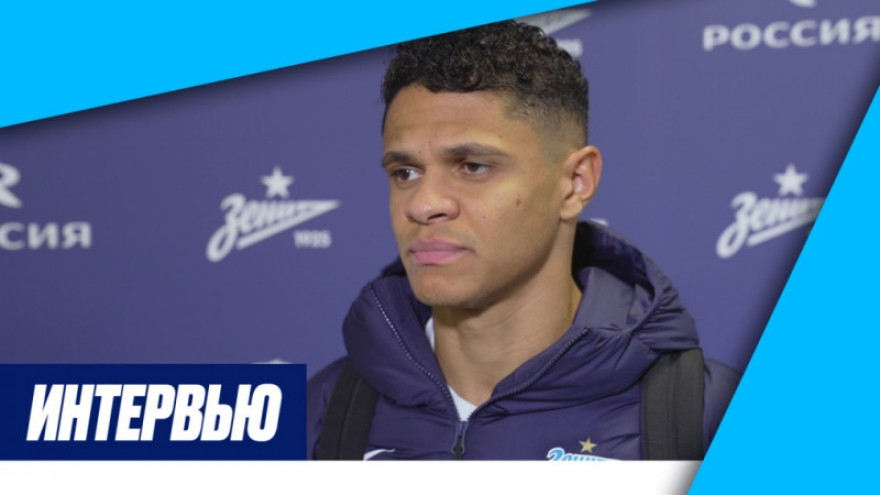 Дуглас Сантос: «Впереди у меня еще много игр за „Зенит“» Дуглас Сантос: «Впереди у меня еще много игр за „Зенит“»