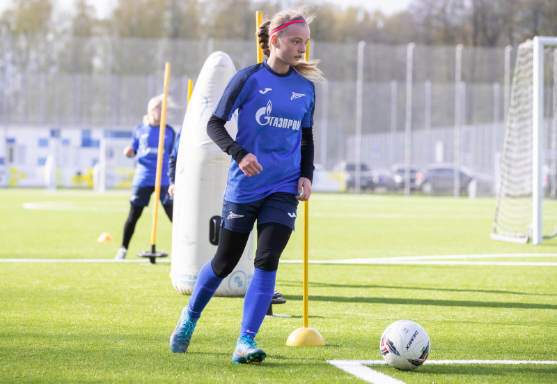 Тренировка женской команды U-16 перед выездом на турнир в Екатеринбург