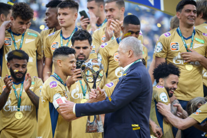 Церемония награждения Чемпионов России после матча с «Краснодаром»