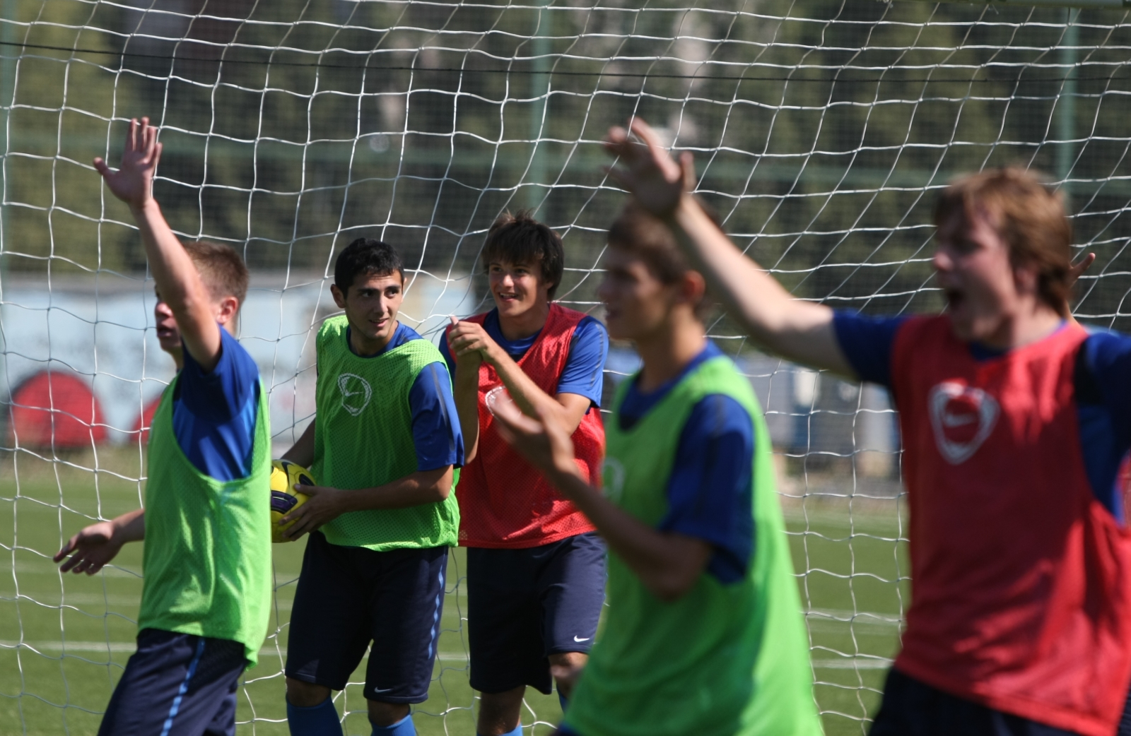 Тренировка команды Зенит U-17 перед отлетом в Крымск