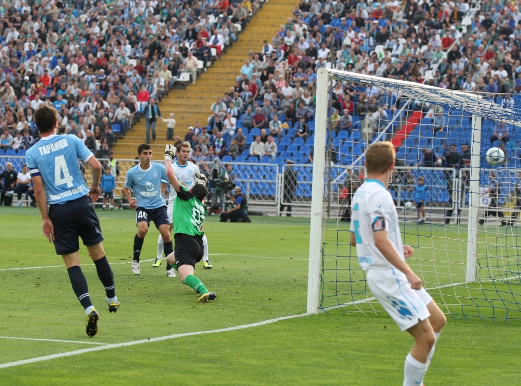 Чемпионат России 2011/2012, Крылья Советов—Зенит