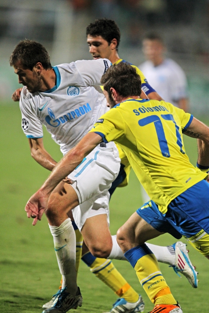 Лига Чемпионов УЕФА 2011/2012, матч АПО