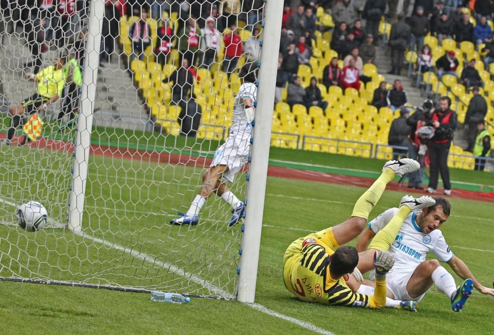 Матч 26-го тура СОГАЗ-Чемпионата России 2011/12 «Спартак» (Москва) — «Зенит»