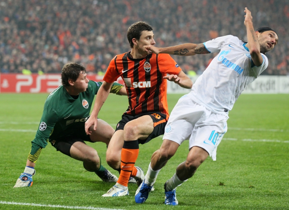 Матч 3-го тура группового этапа розыгрыша кубка Лиги чемпионов УЕФА 2011/2012 «Шахтер» — «Зенит»