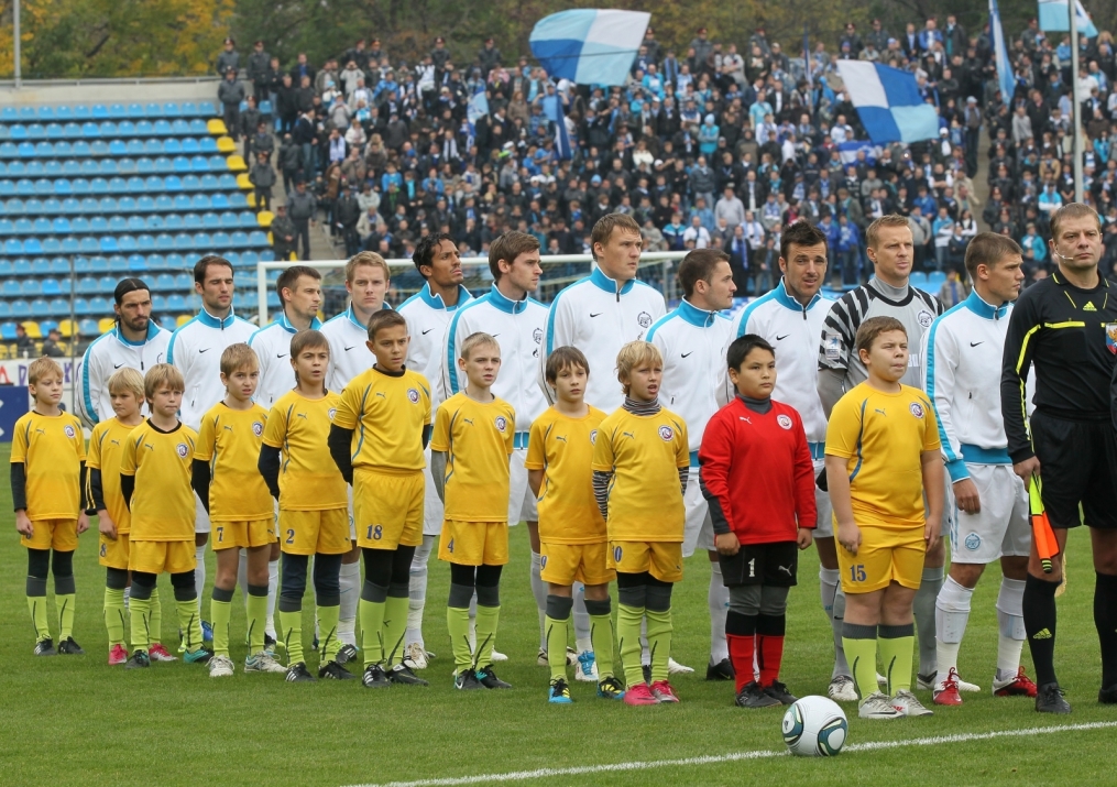 Матч 28-го тура СОГАЗ-Чемпионата России 2011/2012 «Ростов» — «Зенит»