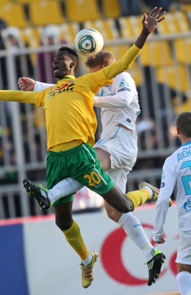 Матч 30-го тура СОГАЗ-Чемпионата России 2011/2012 «Кубань» — «Зенит»