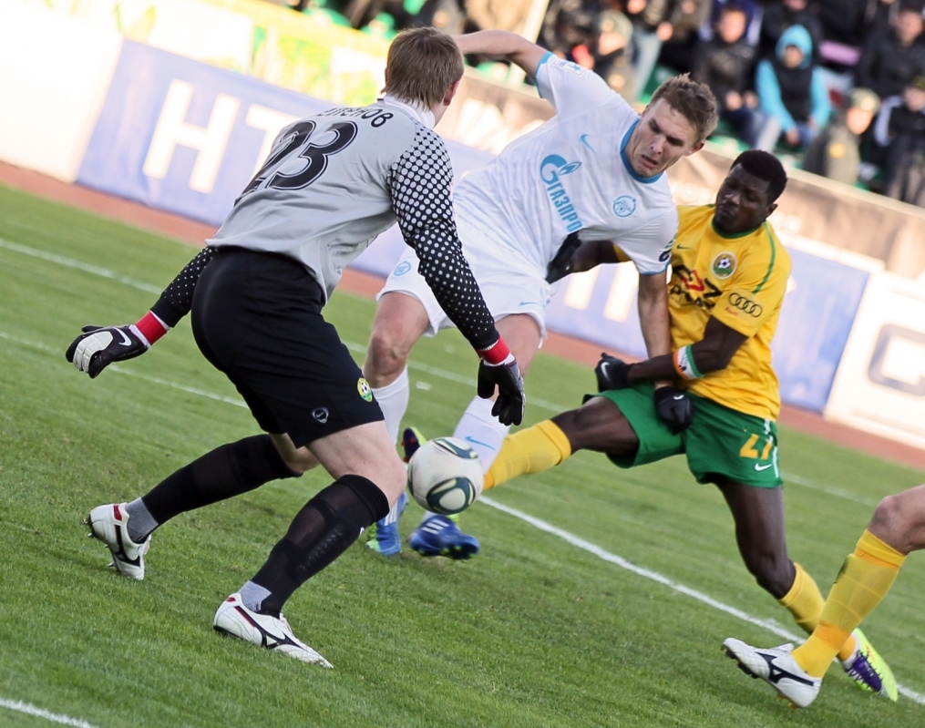 Матч 30-го тура СОГАЗ-Чемпионата России 2011/2012 «Кубань» — «Зенит»