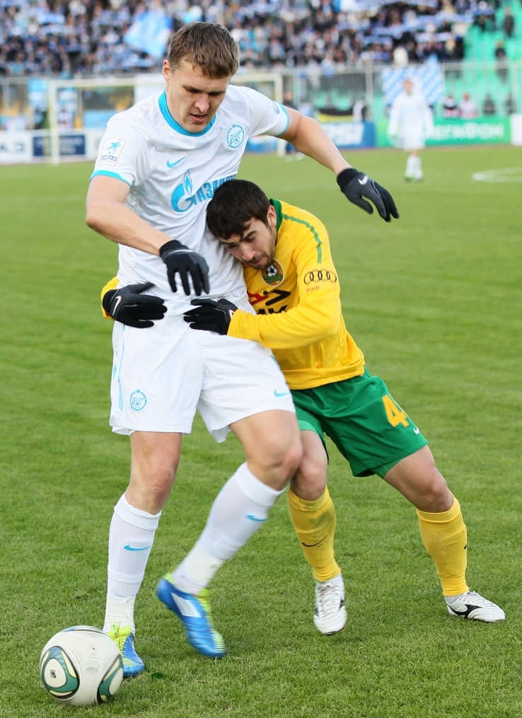 Матч 30-го тура СОГАЗ-Чемпионата России 2011/2012 «Кубань» — «Зенит»