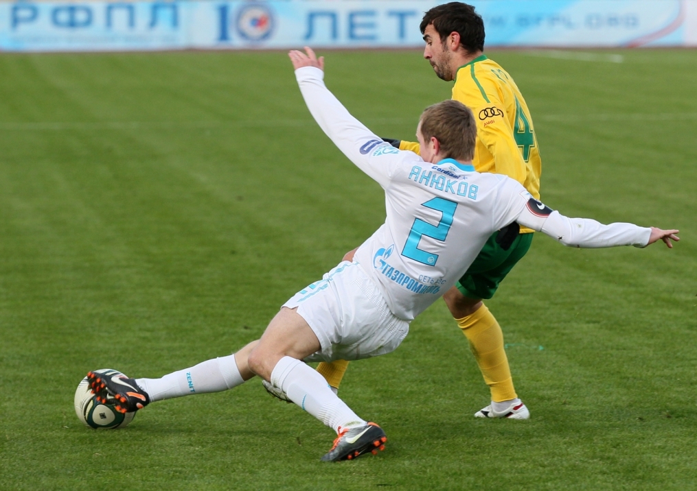 Матч 30-го тура СОГАЗ-Чемпионата России 2011/2012 «Кубань» — «Зенит»