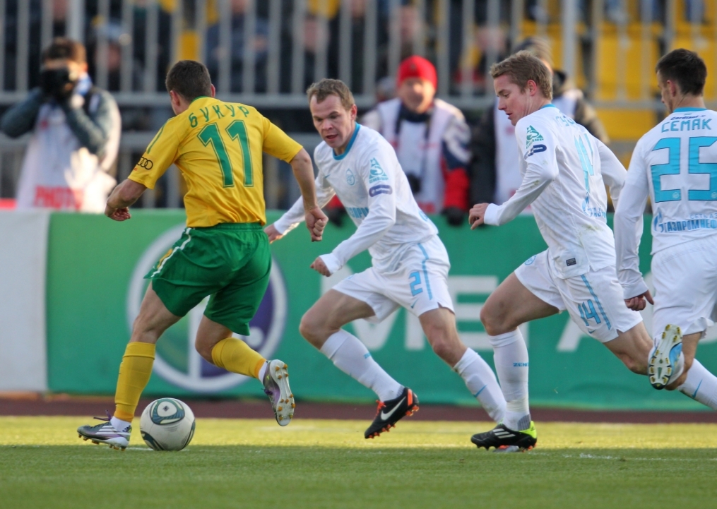 Матч 30-го тура СОГАЗ-Чемпионата России 2011/2012 «Кубань» — «Зенит»