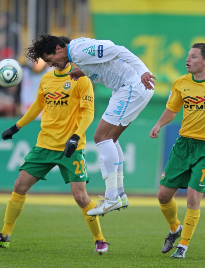 Матч 30-го тура СОГАЗ-Чемпионата России 2011/2012 «Кубань» — «Зенит»