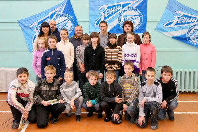 Встреча Владимира Быстрова, с воспитаниками школы—интерната города Луга