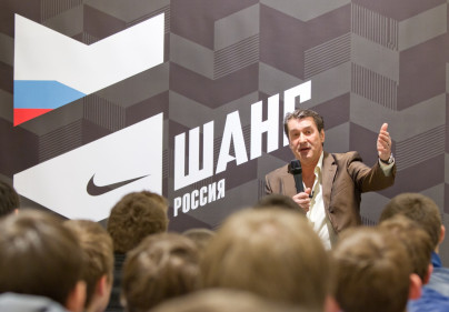 Канунников и Давыдов встретились с участниками программы Nike «Шанс»