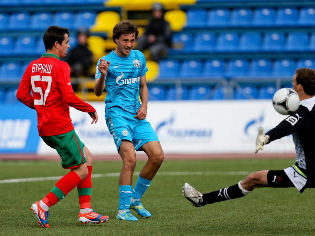 Матч 10-го тура Первенства молодежных команд 2012/13 «Зенит» — «Локомотив» 