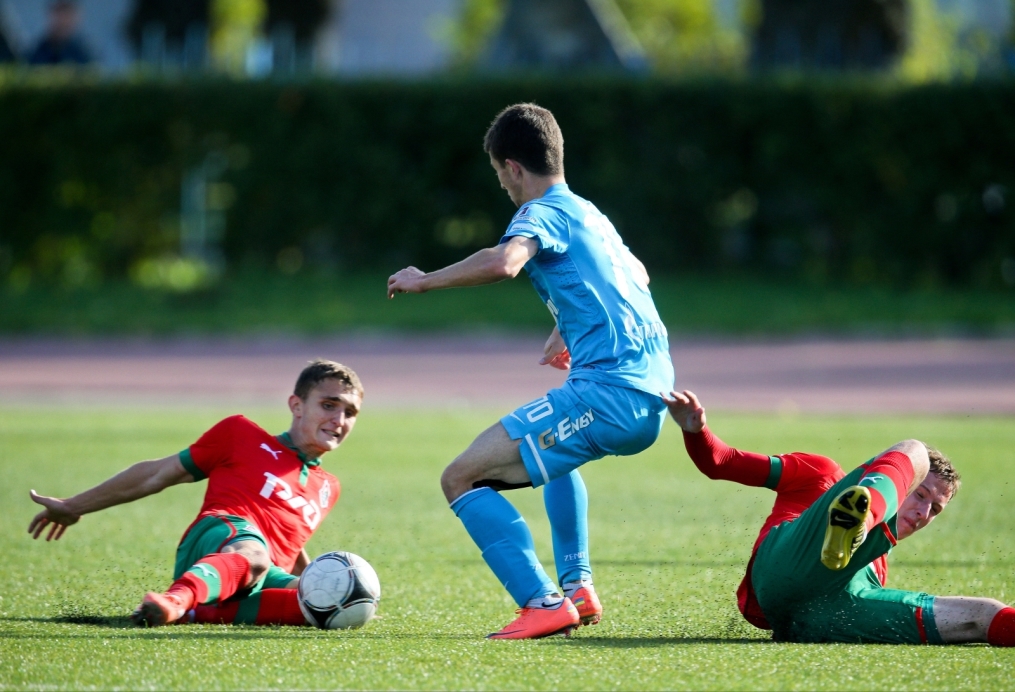 Матч 10-го тура Первенства молодежных команд 2012/13 «Зенит» — «Локомотив» 