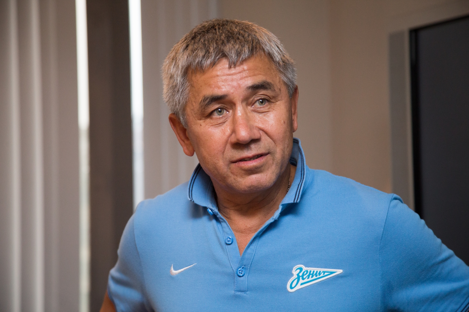 Владимир Воробьев, пилот АК «Россия»
