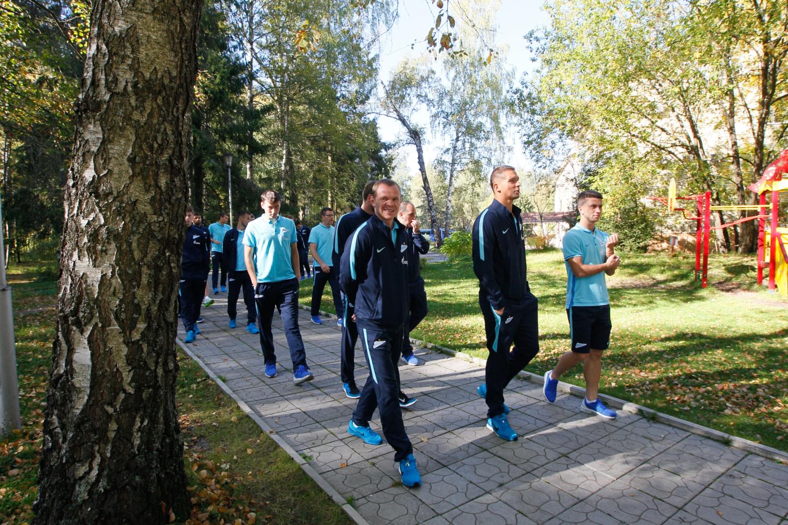 Прогулка по Волге перед матчем в Твери