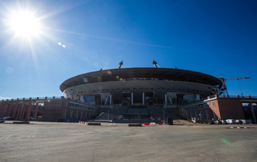 Строительство стадиона на Крестовском острове: Август 2015 года