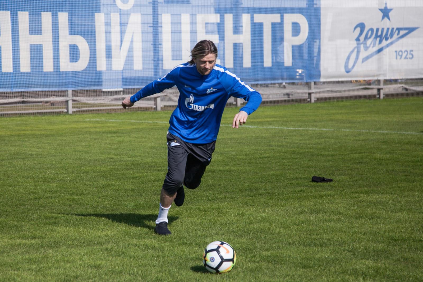 «Зенит» начал подготовку к матчу с «Динамо»