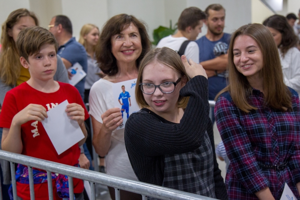 «Зенит» — «Динамо»: фан-зона «Смотри+ Арена» на стадионе «Санкт-Петербург»