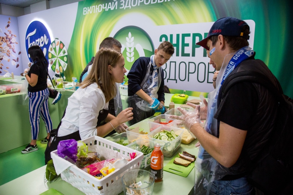 Фан-променад на матче «Зенит» — «Спартак»