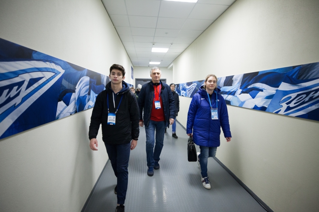 «Марафон Добра»: визит 300 детей из детских домов и Академии.