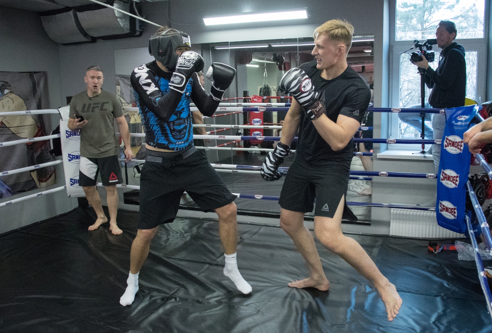 Совместная тренировка бойца UFC Александра Волкова и Артема Дзюбы