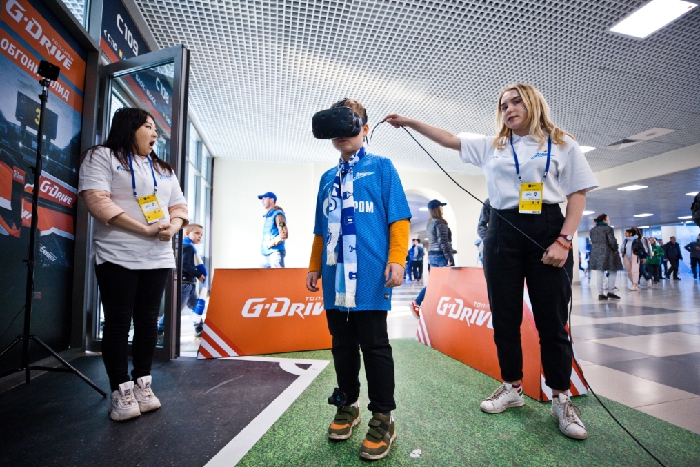 Сектор Чемпионов G-Drive и VR-зона ПАО «Газпром Нефть» на матче «Зенит» — «Крылья Советов»
