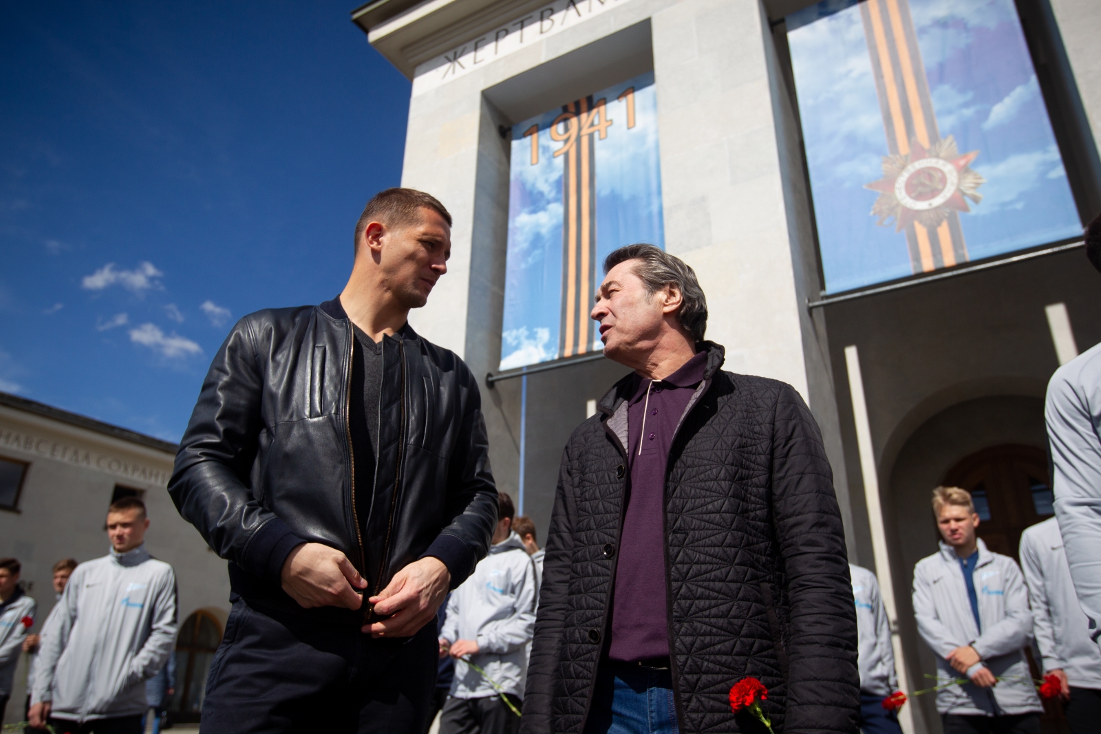 «Зенит» на Пискаревском мемориале