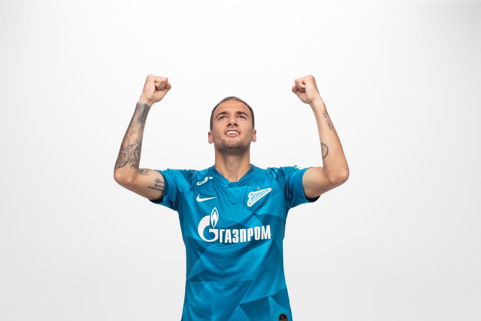 Фотосессия футболистов и тренеров основного состава ФК «Зенит» сезона 2019/20