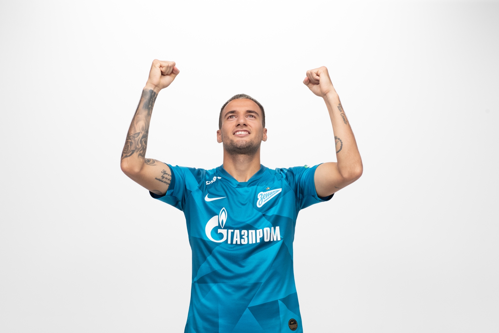Фотосессия футболистов и тренеров основного состава ФК «Зенит» сезона 2019/20